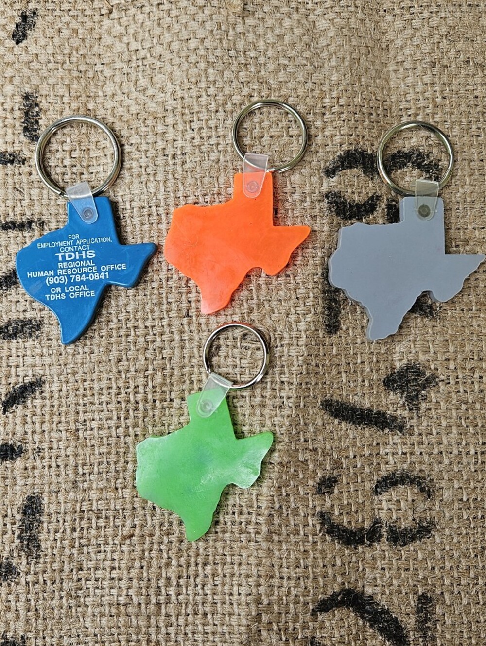 Vintage Texas Advertising Key Ring Keychain Lot 4 Rubbery Plastic Key Chains - Picture 2 of 9